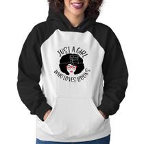 Moletom Feminino Just a girl who loves books - Foca na Moda