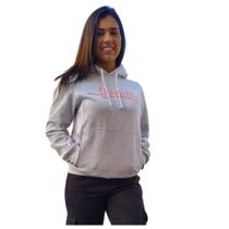 Moletom peluciado com aplicação