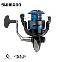 Molinete Ambidestro Nexave FI HG Grafite / Alumínio 3 + 1 Rolamentos Preto e Azul - Shimano Molinete Ambidestro Nexave FI HG Grafite / Alumínio 3 + 1 Rolamentos Preto e Azul - Shimano