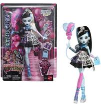 Monster High Frankie Stein Scary Birthday Aniversário Jbg75 - Mattel