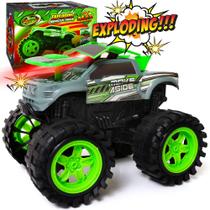 Monster Truck Toy Team Power Max explodindo com sons de colisão