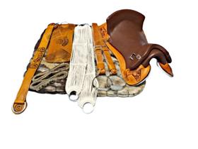 Montaria KIT 10x PEÇAS Sela bordada COM MANTA LÃ SOCADA Montaria KIT 10x PEÇAS Sela bordada COM MANTA LÃ SOCADA