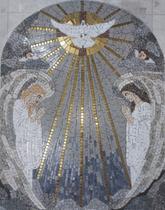 Mosaico do Espírito Santo com Anjos