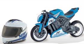 Moto com capacete Pro tork Racing marca usual