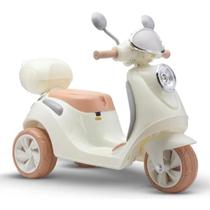Moto Elétrica Infantil Scooter Bella Com Luzes e Sons T3 6v Bang Toys / Bege Moto Elétrica Infantil Scooter Bella Com Luzes e Sons T3 6v Bang Toys / Bege