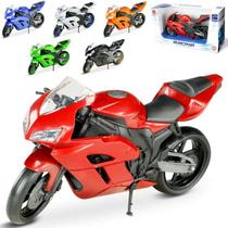 Moto racing motorcycle roda livre 22x13x6,5cm - ROMA BRINQUEDOS SORTIDO Moto racing motorcycle roda livre 22x13x6,5cm - ROMA BRINQUEDOS SORTIDO