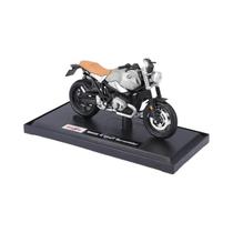 Motocicleta em Escala 1:18 - Yamaha MT-07, KTM RC 390, YZF-R1, V4 S e Road Star