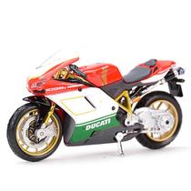 Motocicleta fundida sob pressão Maisto Ducati-1098s escala 1:18 mais de 12 anos Motocicleta fundida sob pressão Maisto Ducati-1098s escala 1:18 mais de 12 anos