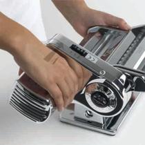 Motor para Máquina de Macarrão Atlas 150 - 127 V - 11400180 - Prata