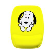 Mouse Pad Ergonomico Fundo Amarelo Snoopy Feliz