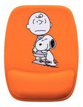 Mouse Pad Ergonomico Snoopy Abraçando Charlie Laran