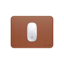 Mouse Pad Satechi de material vegano ergonômico reversível marrom