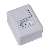 Mt - Cj Interruptor Simples + Tomada 10A Sobrepor Montado - Mt - Cj Interruptor Simples + Tomada 10A Sobrepor Montado -