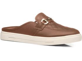 Mule pegada feminino em couro