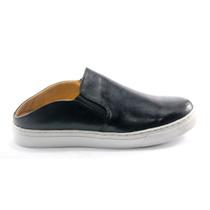 Mule Slip-On de Couro na Cor Preto Clean e Sola Branca - CHACAL