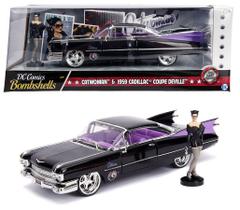 Mulher Gato e 1959 Cadillac Coupe Deville - DC Comics Bombshells - Hollywood Rides - 1/24 - Jada