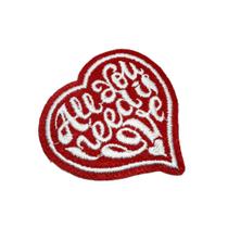 MUS014T01 All You Need Is Love Patch Bordado Termo Adesivo MUS014T01 All You Need Is Love Patch Bordado Termo Adesivo