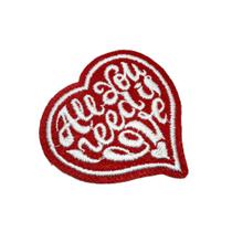 MUS014T01 All You Need Is Love Patch Bordado Termo Adesivo