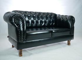Namoradeira Chesterfield Duque Corano Preto Sala, Barbearia TV ESCRITORIO