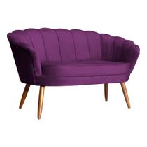 Namoradeira Decorativa Pétala Veludo Roxo Pés Madeira Ms Decor