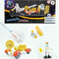 Navegação Espacial - Mini Boneco Astronauta + Foguete + Satélite + Veículo Lunar - New Toys