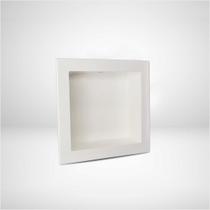 Nicho de embutir em mármore sintético branco 30x30cm