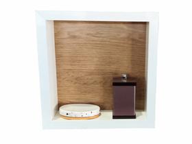 Nicho Porcelanato Box 30x30 borda de alumínio Fundo Madeira Nicho Porcelanato Box 30x30 borda de alumínio Fundo Madeira