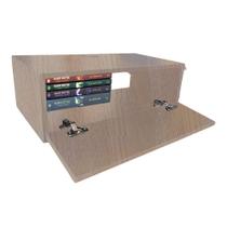 nicho retangular com porta madeirado Hub18