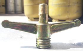 Niple borboleta zamack p-13 botija regulador rosca 1/8 macho Niple borboleta zamack p-13 botija regulador rosca 1/8 macho