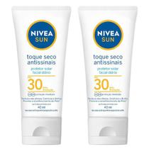NIVEA Sun Kit com 2 Protetores Faciais Toque Seco Antissinais FPS30