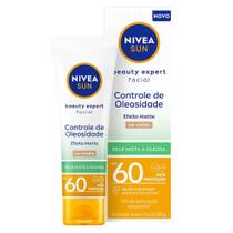 NIVEA SUN Protetor Solar Facial Beauty Expert Controle de Oleosidade Com Cor Média FPS 60