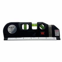 Nivel e trana a laser