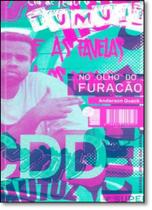 No Olho do Furacão