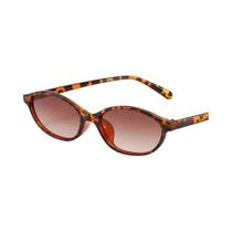 Novo retro oval pequeno quadro moda óculos femininos, moda high-end casual rua fotografia óculos Novo retro oval pequeno quadro moda óculos femininos, moda high-end casual rua fotografia óculos