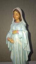 Nsra gravida religiosa de resina 22cm