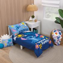 O conjunto de cama infantil Disney NoJo S é para Stitch de 4 peças O conjunto de cama infantil Disney NoJo S é para Stitch de 4 peças