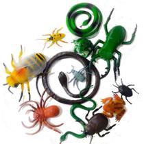 O Kit Insetos em borracha 12 Peças No Saquinho