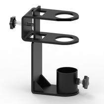 O suporte de engate para guarda-chuva e mastro de bandeira CROSSHIP serve para postes de 2,5 a 1,9 cm