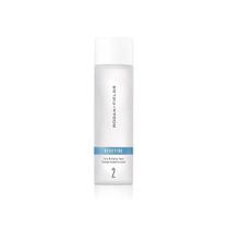 O toner Rodan + Fields redefine os poros, minimizando 125 mL com ácidos de frutas