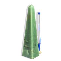 Obelisco Quartzo Verde Natural 18 a 20 cm 400 a 600 g - Tipo B