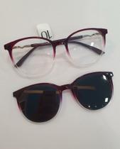 Óculos de grau clipon feminino Chris Flores.