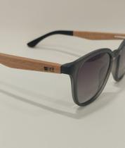 Oculos de sol 13ree madeira polarizado degrade