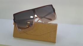 Óculos de sol acetato feminino, cores preto e metalizado. Óculos de sol acetato feminino, cores preto e metalizado.