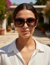 Óculos De Sol Bella Falcão Feminino Veneza Polarizada Cor:Marrom Lente Degradê