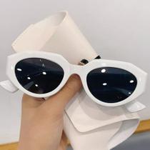Óculos de Sol Cat Eye Quadrado Retangular Branco UV400