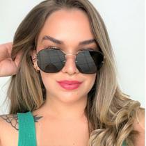 Óculos de Sol Clássico Blogueira Hexagonal Block - Verde - Metal Óculos de Sol Clássico Blogueira Hexagonal Block - Verde - Metal