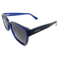 Óculos de Sol com design Italiano agulhado na cor azul escuro transparente com as hastes em preto e detalhes em azul e l