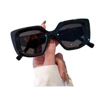 Óculos de Sol Feminino Oversized Vintage - Lentes com Proteção UV400 - Moda KAMMPT Óculos de Sol Feminino Oversized Vintage - Lentes com Proteção UV400 - Moda KAMMPT