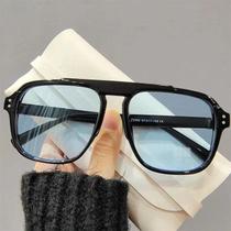 Óculos de Sol Feminino Oversized Vintage - Quadrado, Estilo Moderno e Tendência