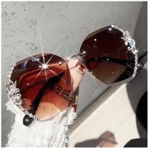 Óculos de Sol Feminino UV400 Lente Gradiente Detalhes Strass - Vinkin